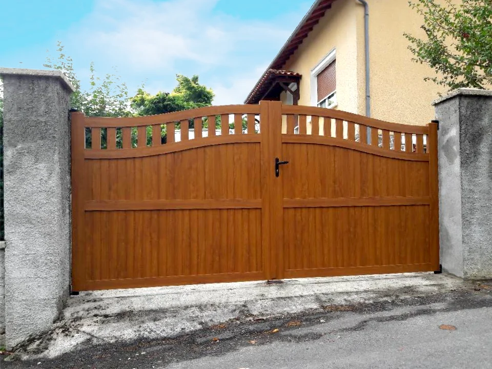 Portail sur mesure à Barbezieux